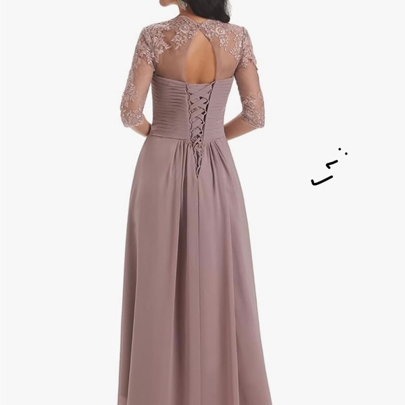 Purchased for wedding, received wrong size and wasn’t able to return. - Picture 3 of 3